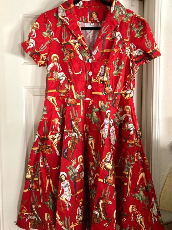 Unique Vintage Dresses & Skirts - WOMENS Western-Print Red Fit & Flare Dress from Unique Vintage size XL